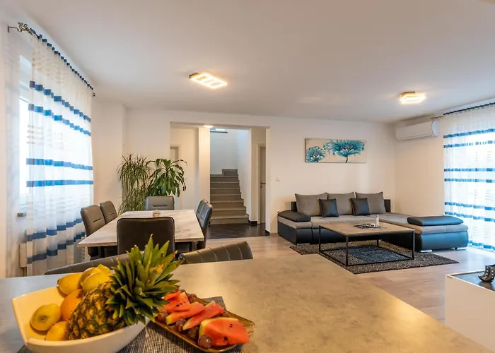 Villa House Adeo With Private Pool, *