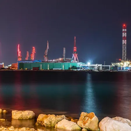 House Adeo With Private Pool, *