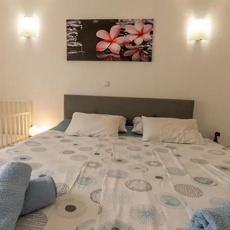 Villa House Adeo With Private Pool, Pula