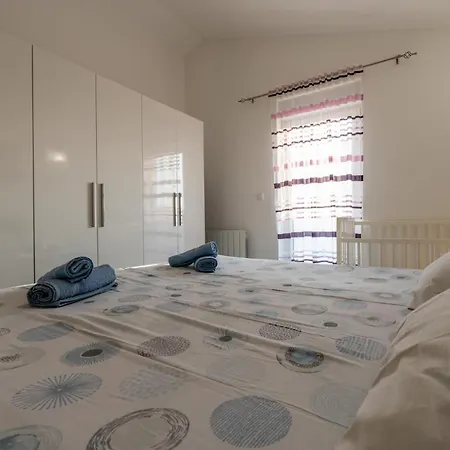 Villa House Adeo With Private Pool,