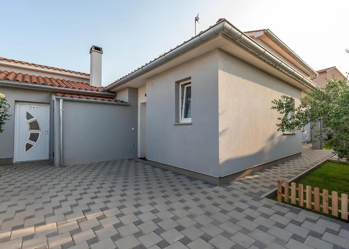 House Adeo With Private Pool, * Пула