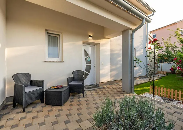 House Adeo With Private Pool, * Пула