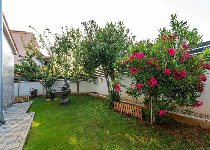 Вілла House Adeo With Private Pool, *