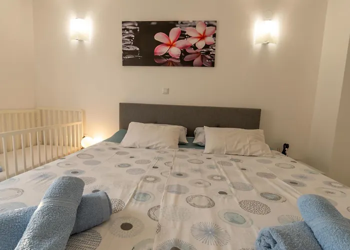 Villa House Adeo With Private Pool, Pula