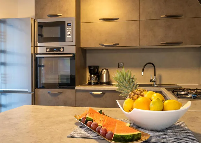 House Adeo With Private Pool, * Пула