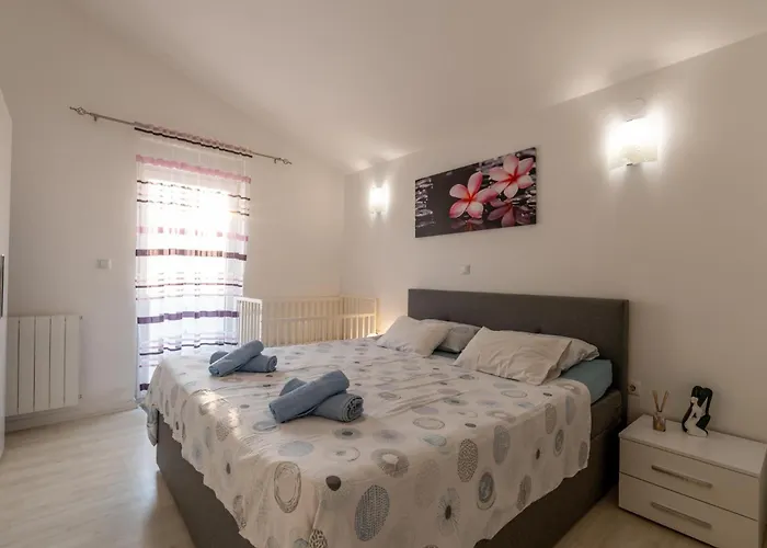 House Adeo With Private Pool, * Пула