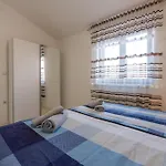 House Adeo With Private Pool, Вілла *